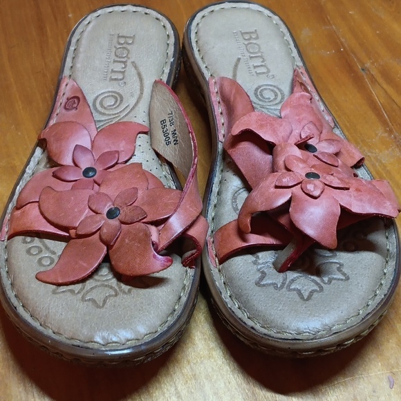 Born flower sandals size 7 - Picture 2 of 7